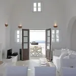 إيناون فيلاز 4*