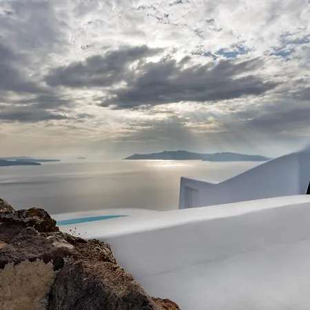 Aenaon Aparthotel 4*