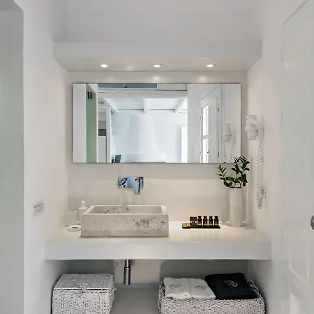 Apartahotel Aenaon 4*