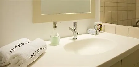 Apartahotel Aenaon Imerovigli (Santorini)