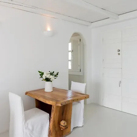 Apartahotel Aenaon 4*