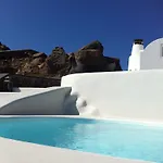 Lägenhetshotell Aenaon 4*